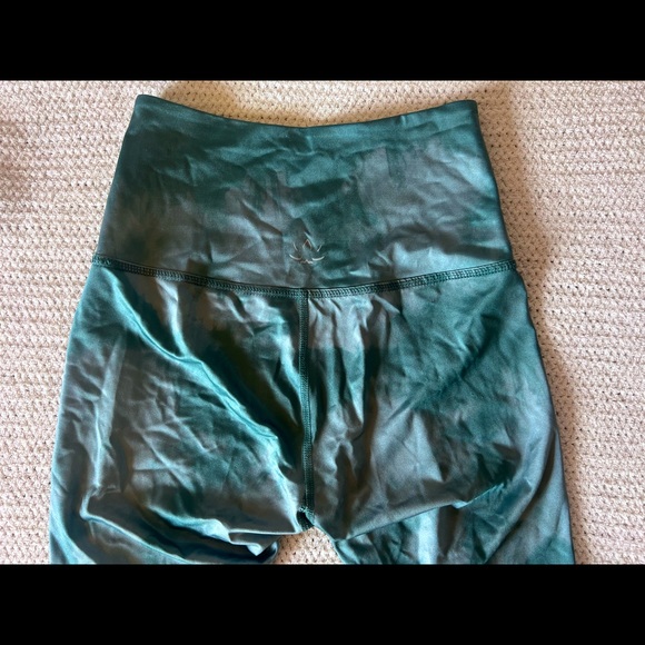 Beyond Yoga Leggins - Picture 2 of 3